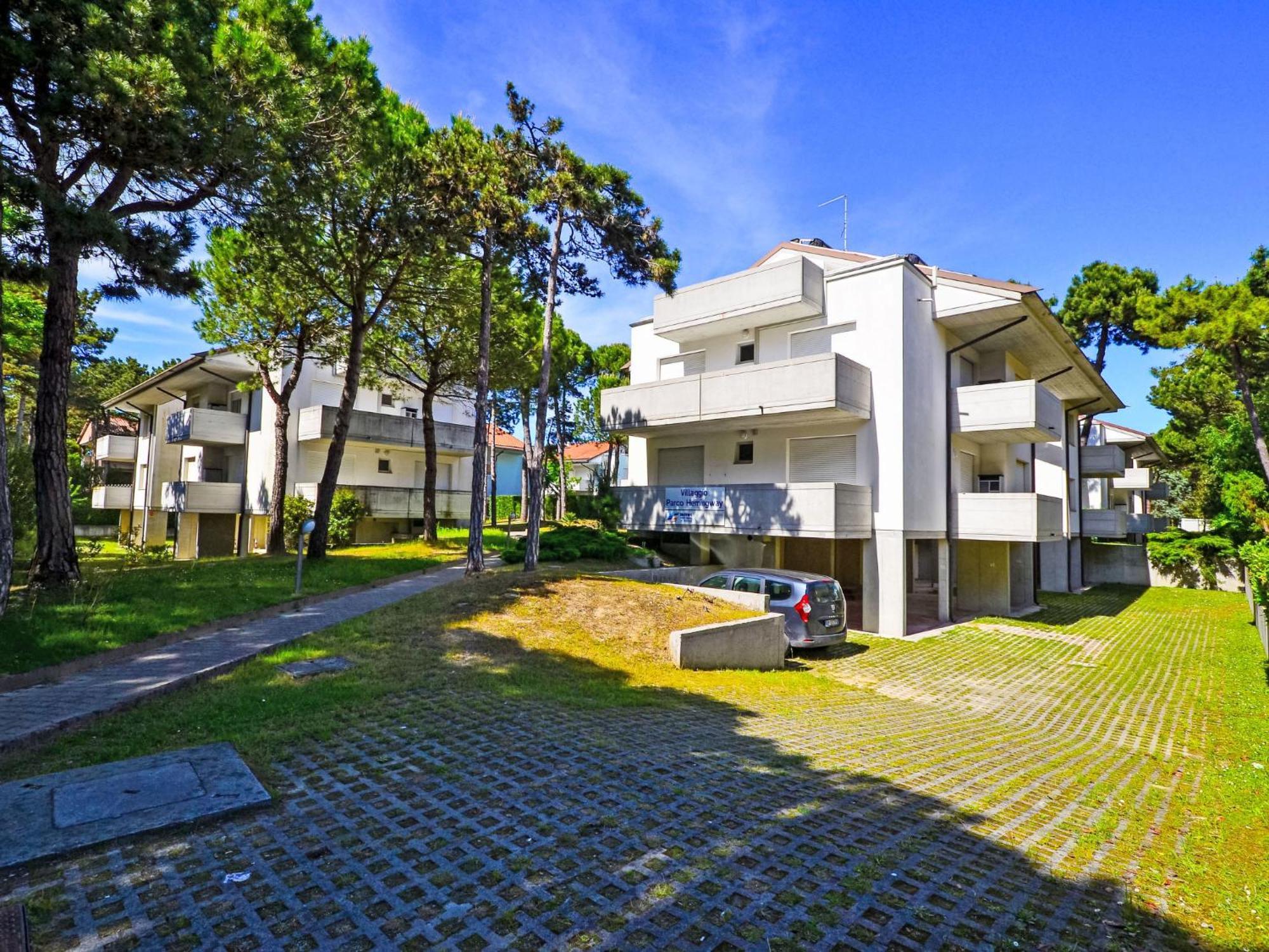 Apartment Parco Hemingway-3 By Interhome Lignano Sabbiadoro Kültér fotó